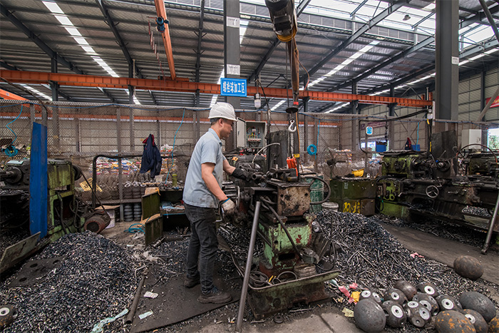 福建网架配件-螺栓球加工车间